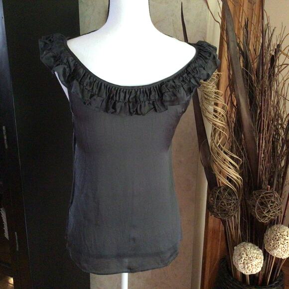 J Crew Silk Sleeveless Ruffle Neckline Top Sz 2 - Picture 3 of 4